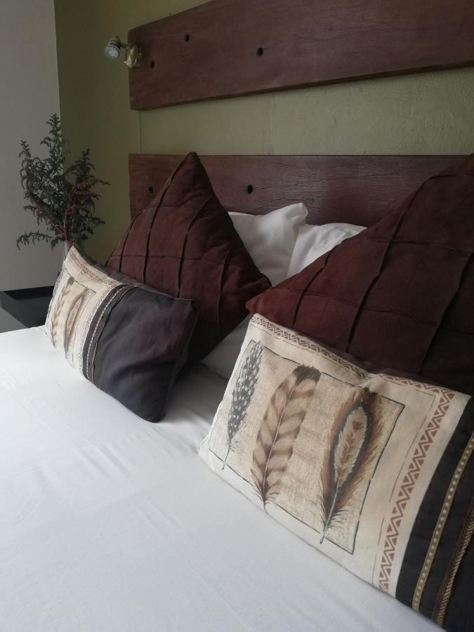 Ashtree Guesthouse Хановер Екстериор снимка
