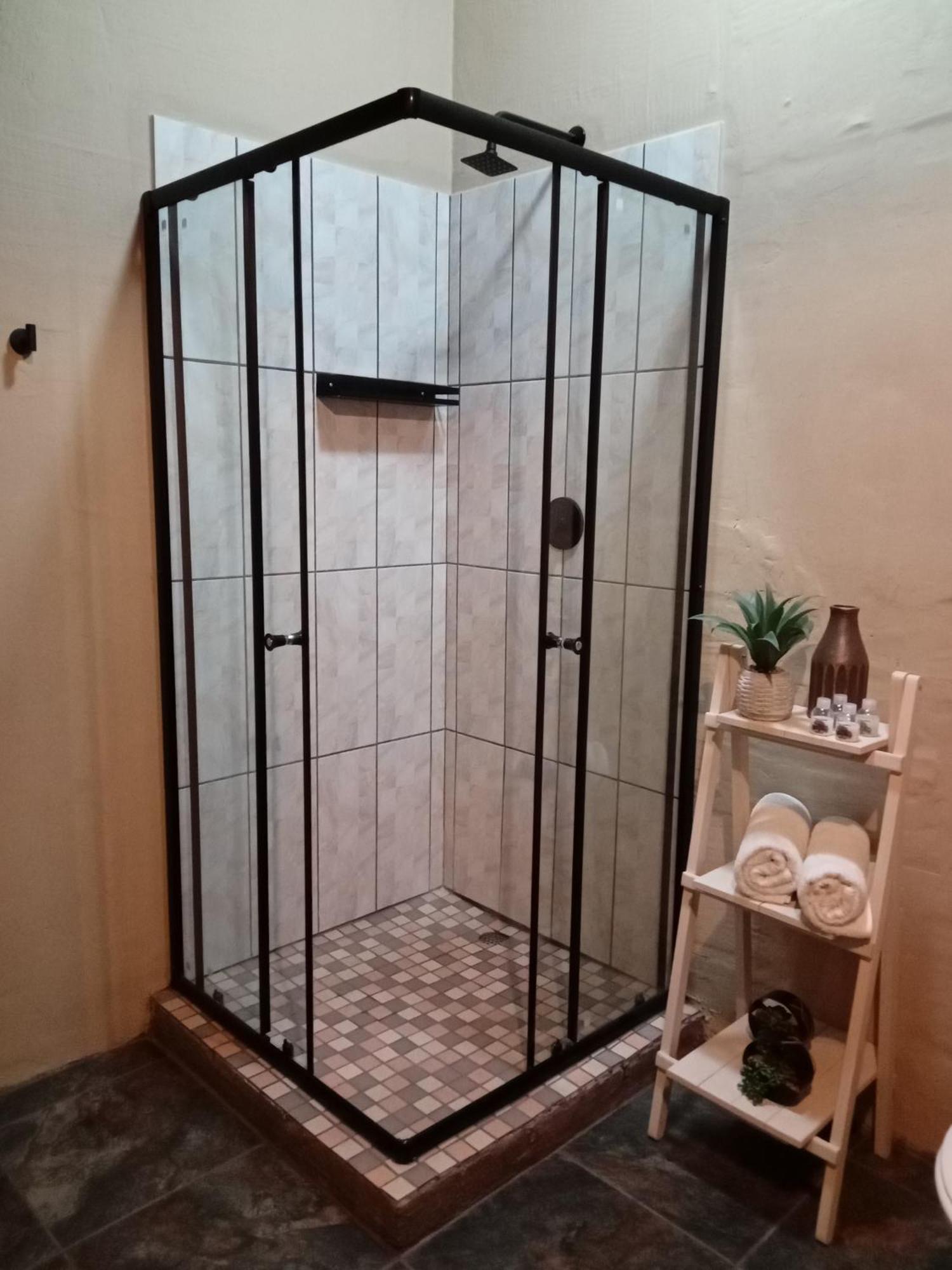 Ashtree Guesthouse Хановер Екстериор снимка