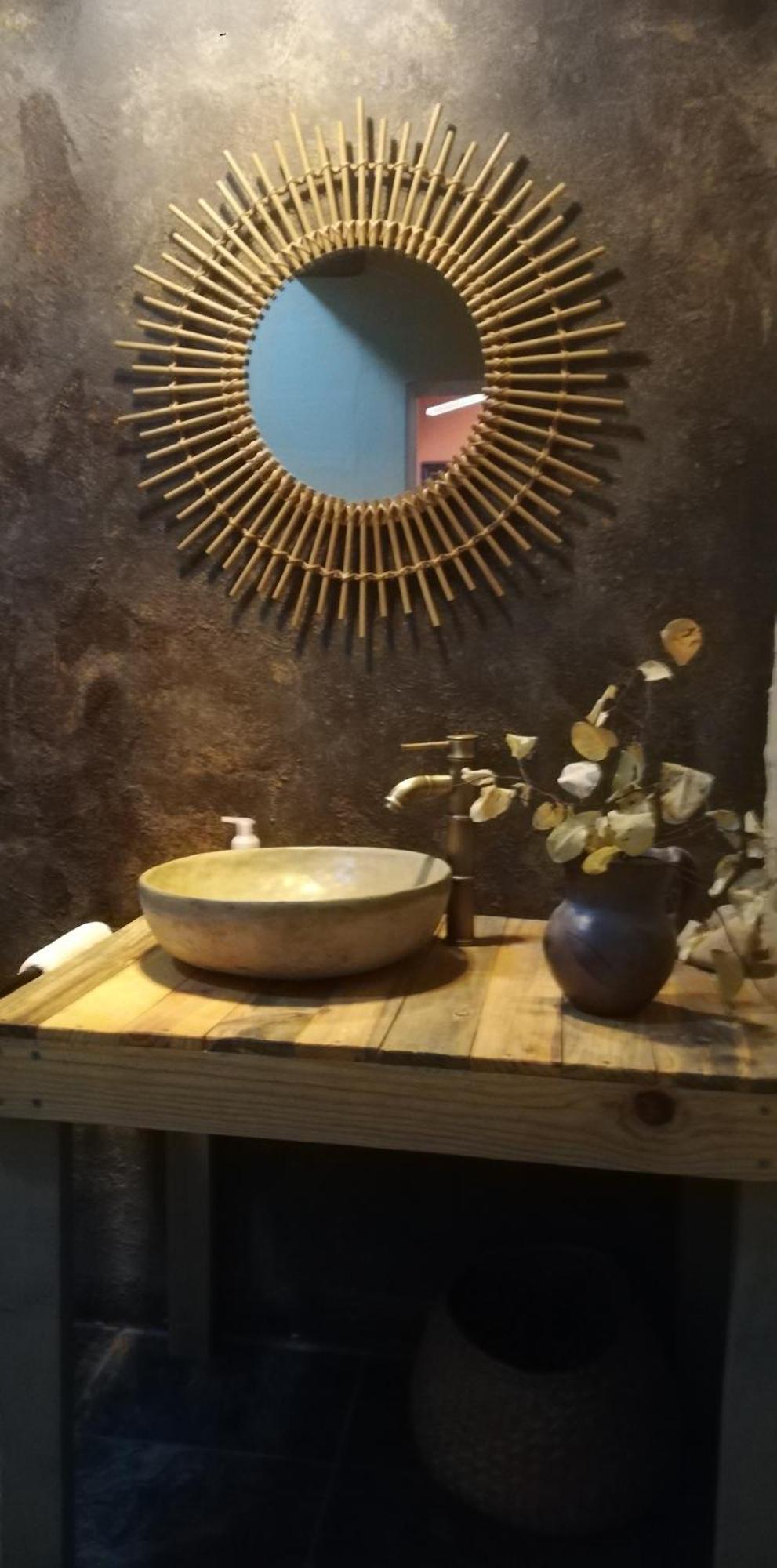 Ashtree Guesthouse Хановер Екстериор снимка